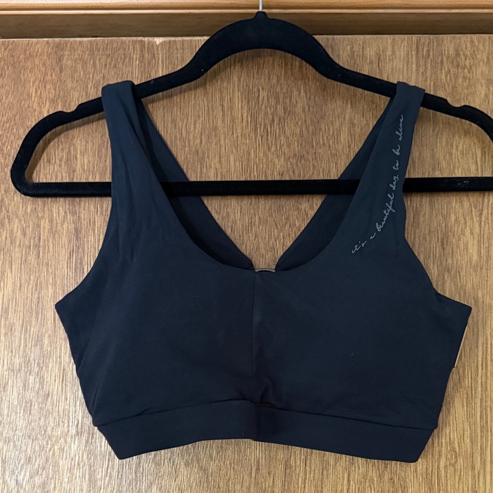 Whitney Simmons x Gymshark Black Sports Bra